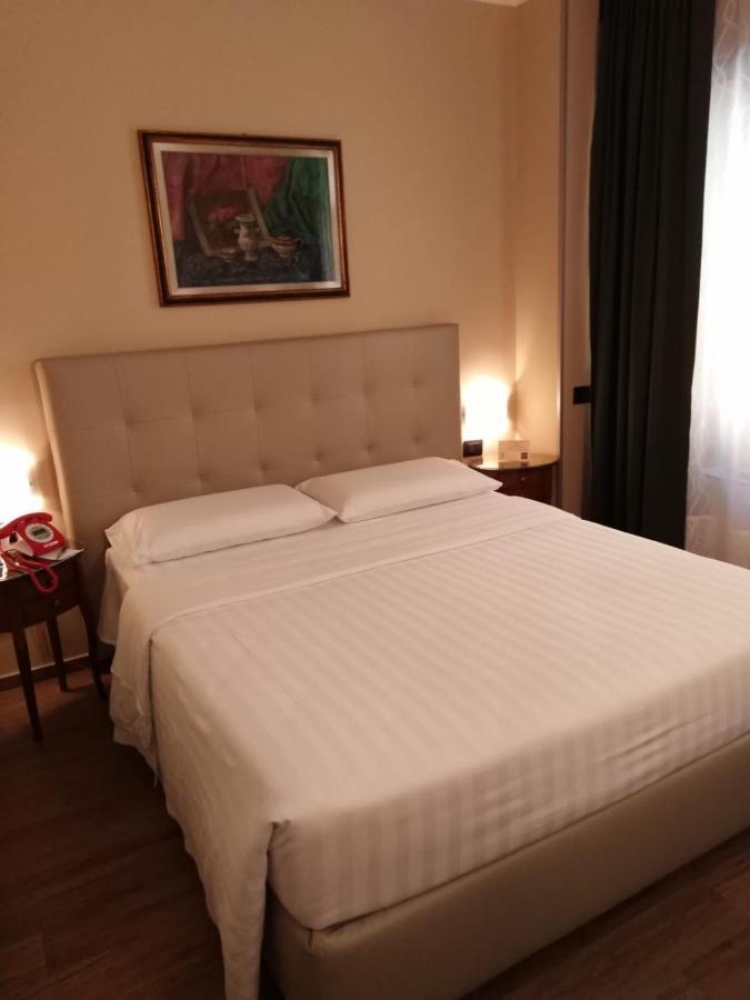 Hotel Valentino Du Parc تورينو المظهر الخارجي الصورة